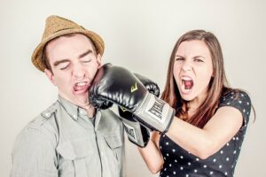 Leia mais sobre o artigo Como as brigas entre pais afetam os filhos?
